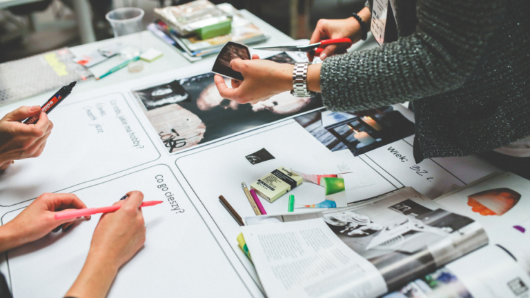 digital_marketing-group_work